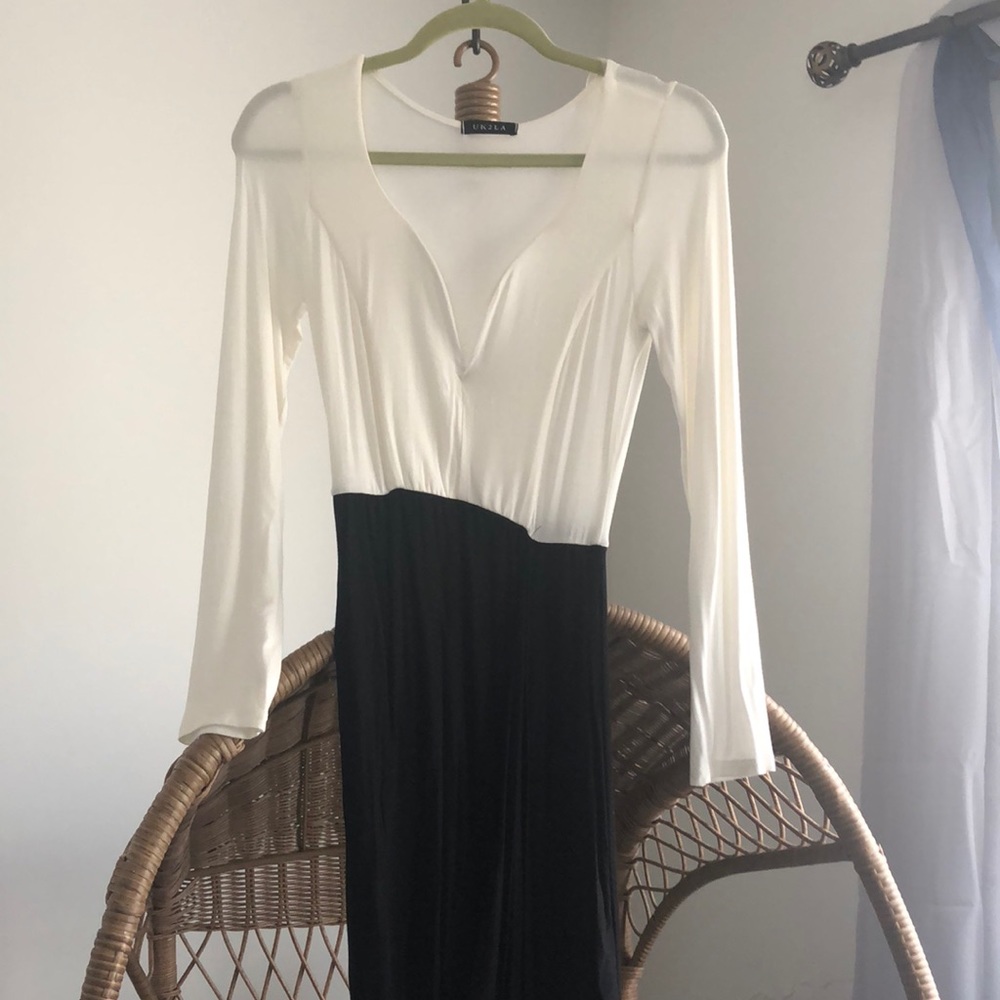 Low-Cut Elegant Dress